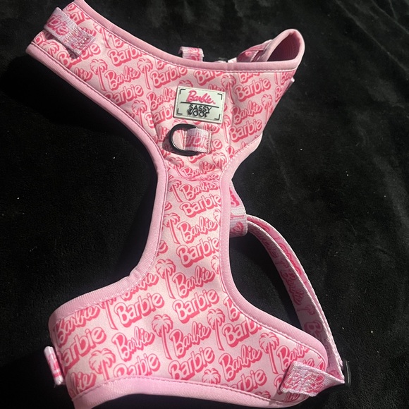 Dog Harness Barbie Sassy Woof  Large Dog Harness . New - Picture 1 of 6
